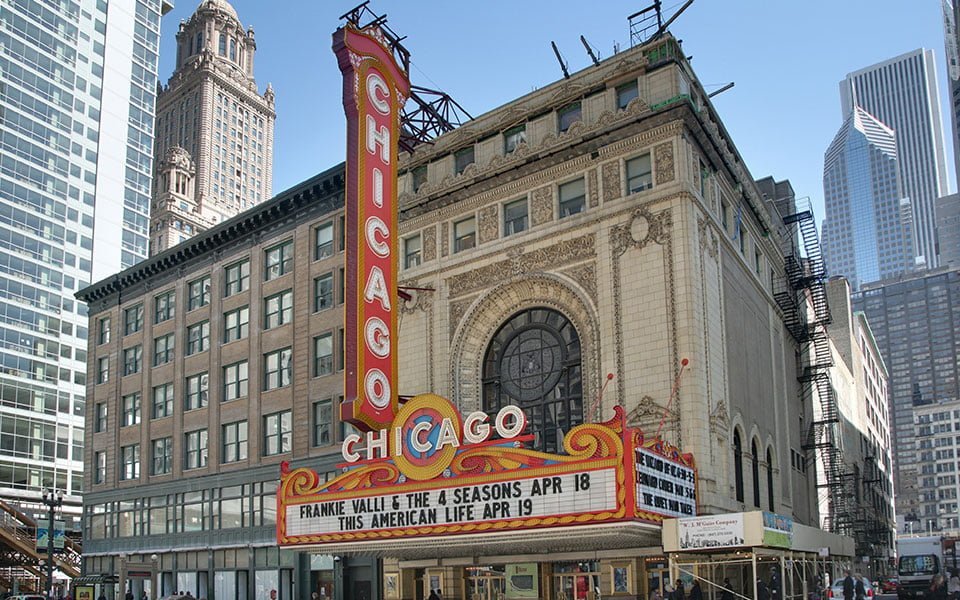 مسرح شيكاغو | Chicago Theater