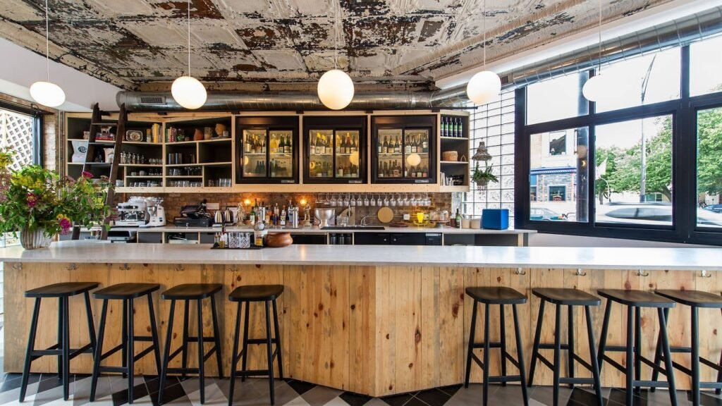 إدارة شيكاغو تزيد نسبة الإشغال إلى 40% لتناول الطعام في الأماكن المغلقة