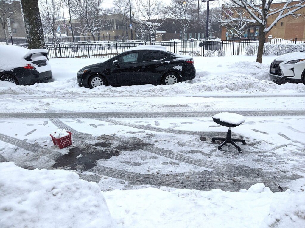 ستبدأ فرق جمع القمامة في جمع عناصر «الديبس» من شوارع شيكاغو