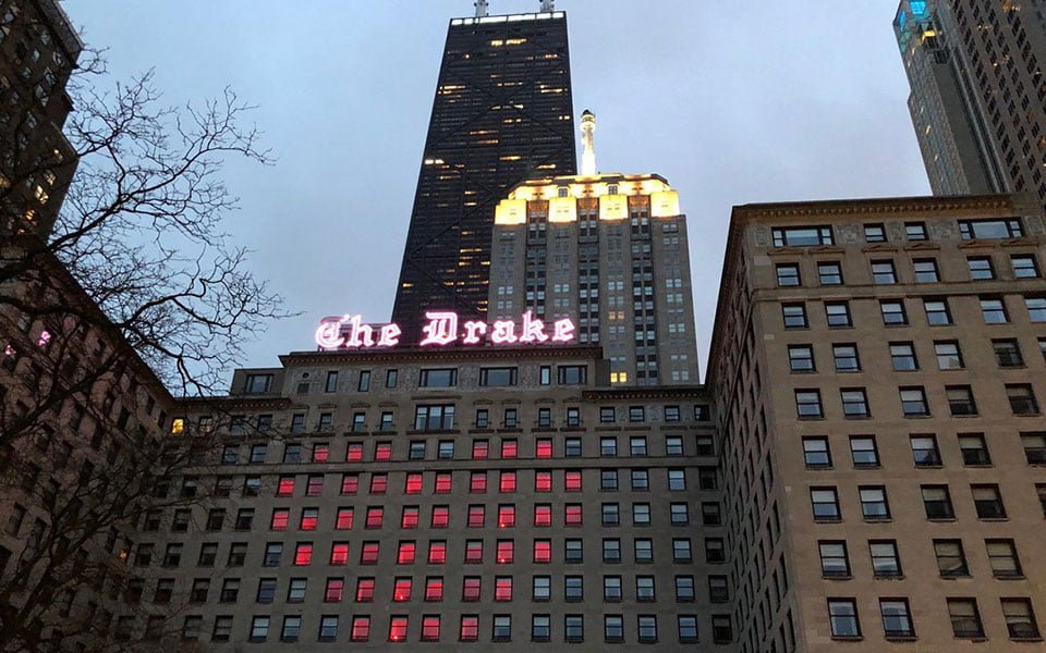 ما هي حقيقة شائعات بيع "The Drake''؟