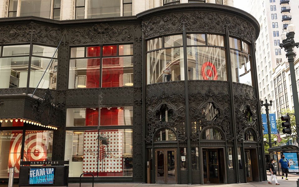 ما هي قصة مبنى "غوث تارغت" (Goth Target)؟