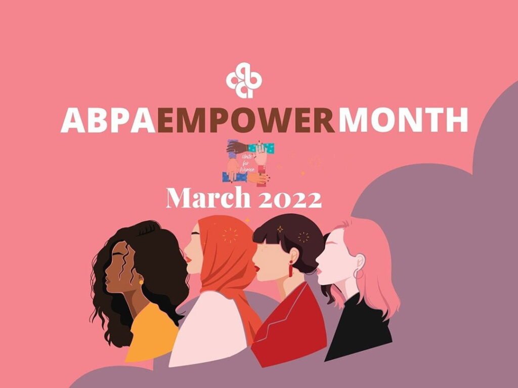 أسماء النساء المكرمات في حفل (ABPA)