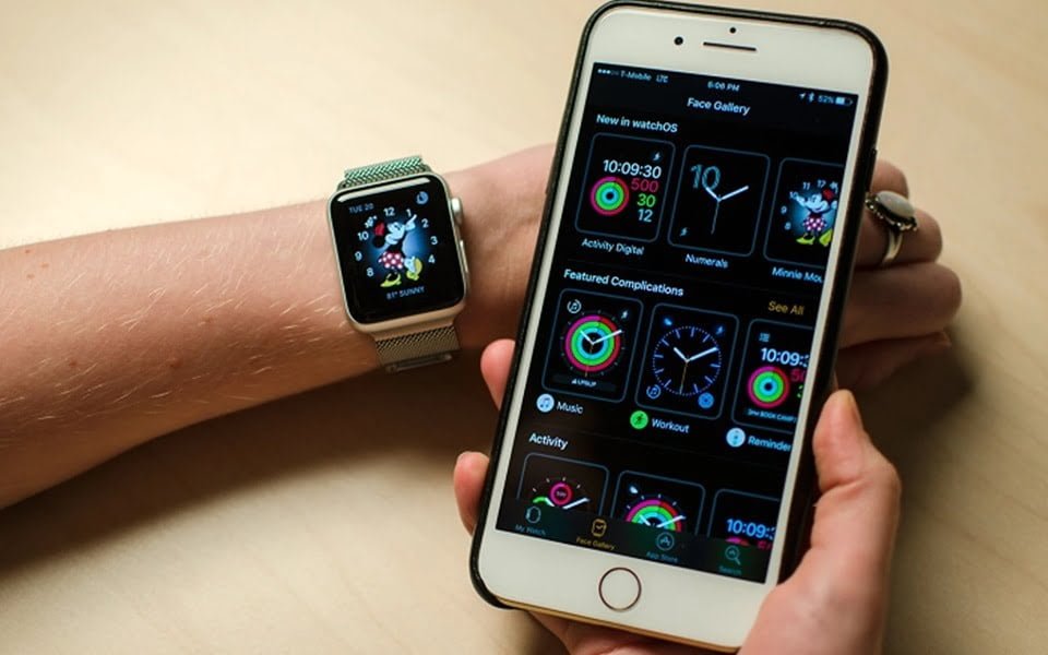 لا تشتري آيفون أو ساعة آبل الآن لهذه الأسباب