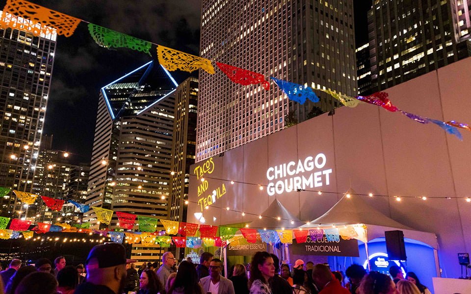 شيكاغو غورميت 2023: تذوق أشهى الأطباق والمشروبات في قلب المدينة