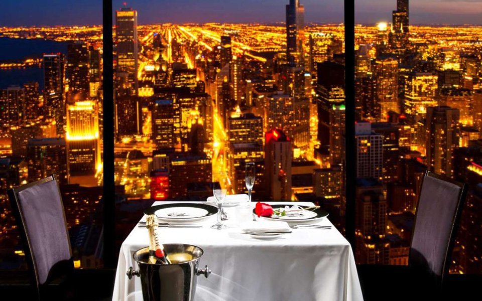 وداعًا لأحد أشهر المطاعم في شيكاغو: إغلاق "The Signature Room at 95th"