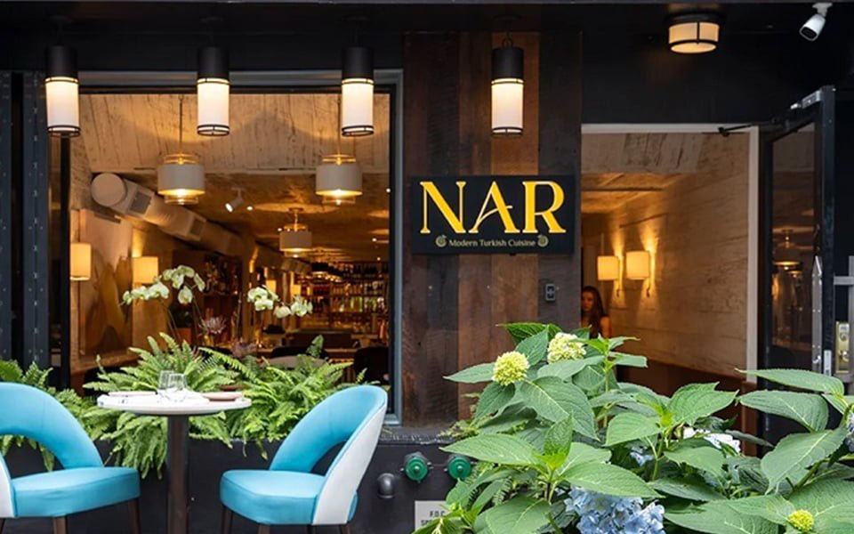 استمتع بتجربة المطبخ التركي الأصيل في مطعم نار في نيويورك