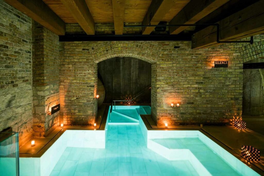 Chicago Bath House